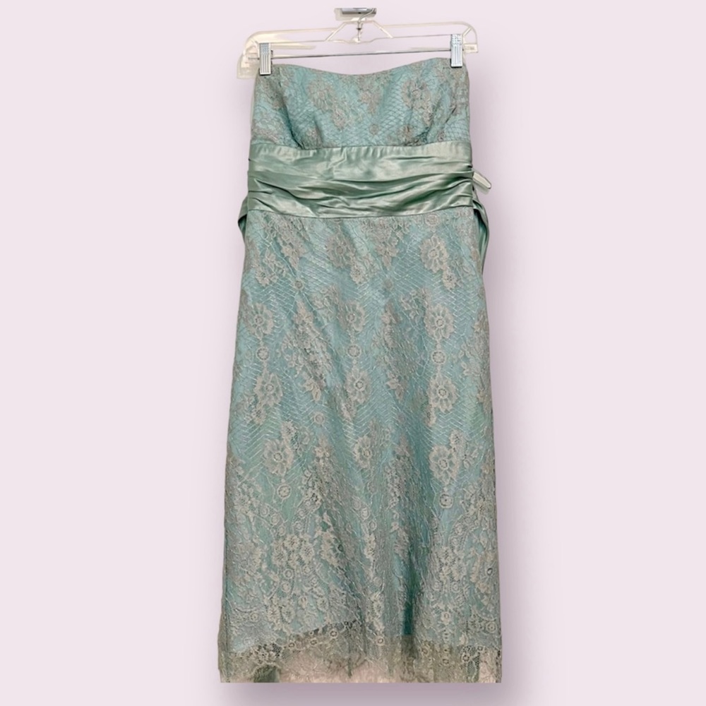 Nicole Miller strapless cocktail dress!
